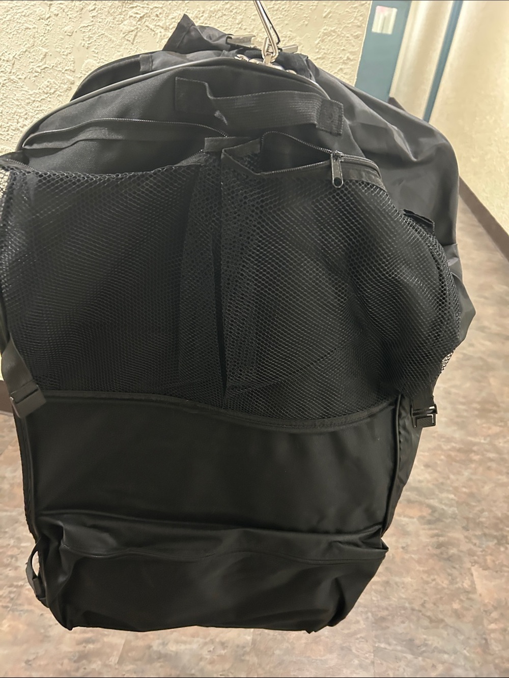 Joy Mangano EXPANDABLE Men's Black Travel Suit Bag BRAND NEW UNUSED